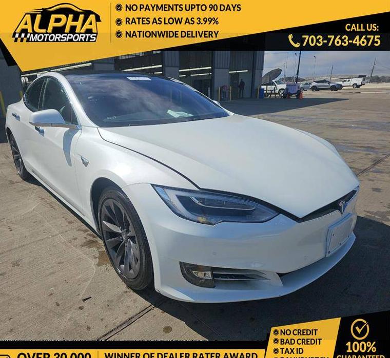 TESLA MODEL S 2018 5YJSA1E22JF295496 image